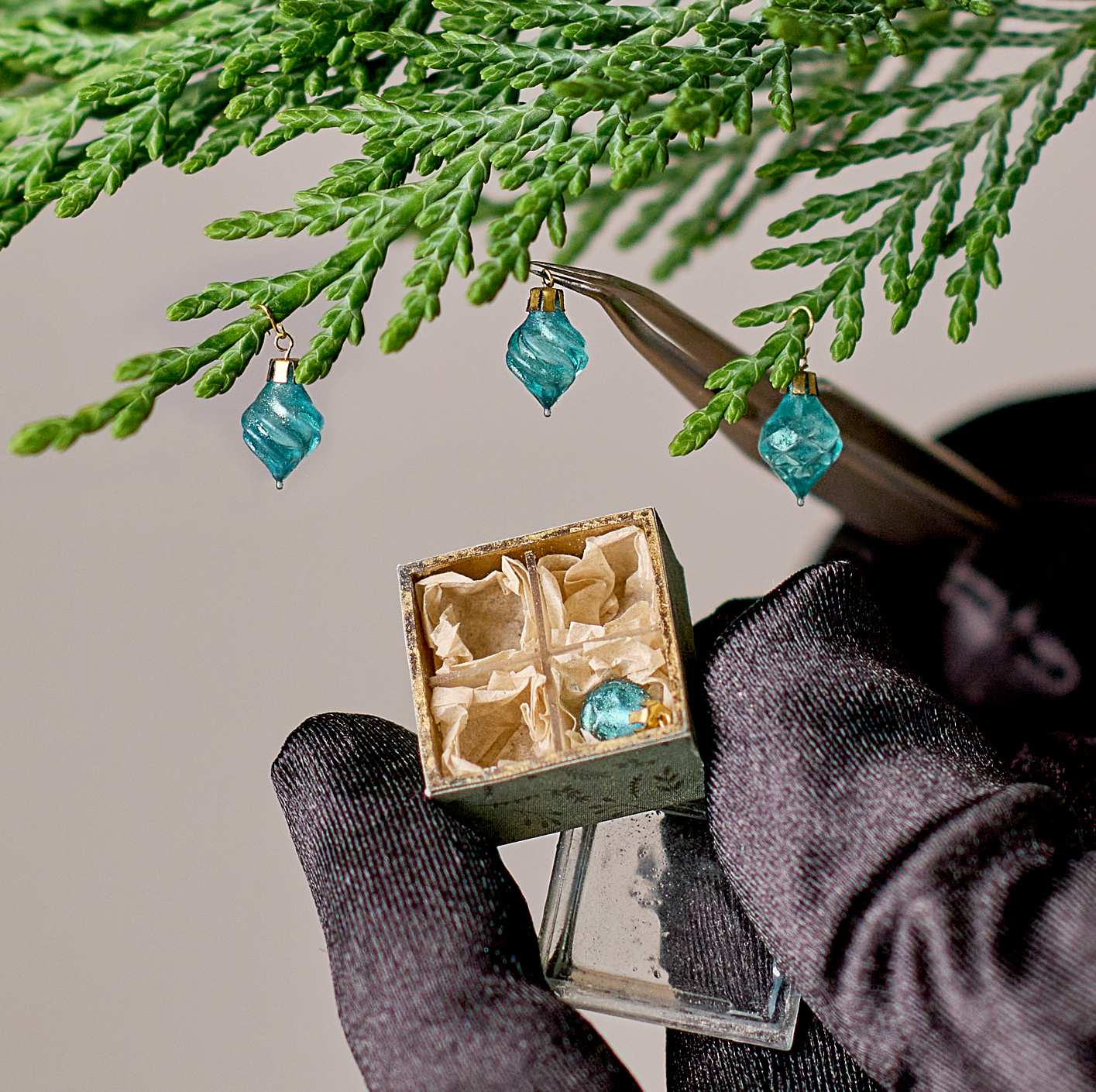 Christmas ornaments set in the box. Sky blue with pearly effect 4 ornaments.
