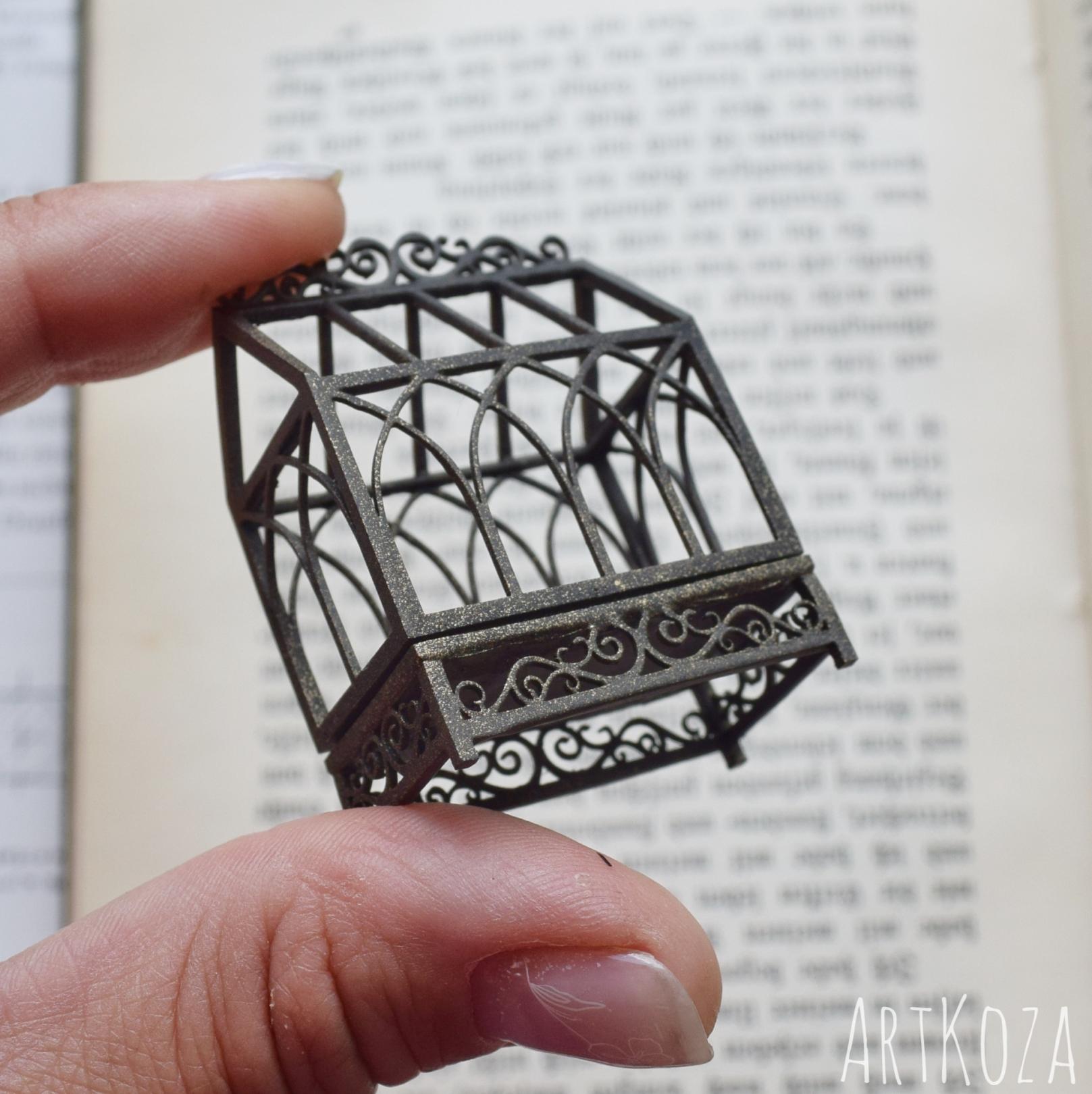 Classic big greenhouse 3D - Black with gold