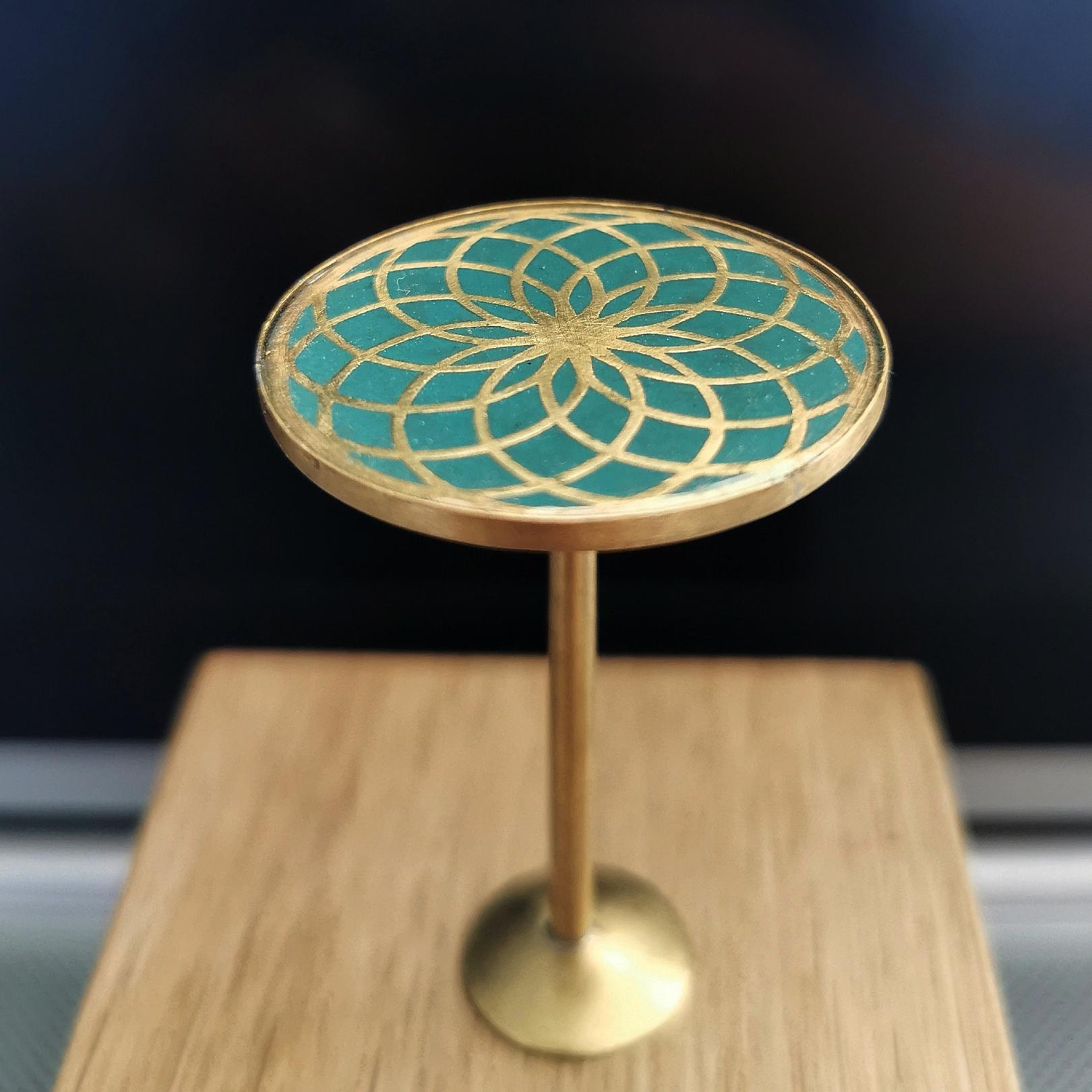 Round enameled table. Pacific blue